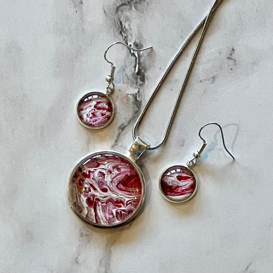 Beautiful Red White and Silver Set