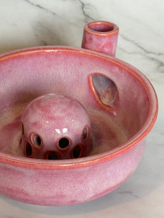 Small Bright Pink Spinning Berry bowl